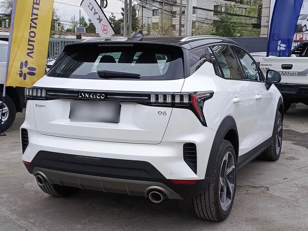 Lynk&Co 06 1.5 Halo año 2027