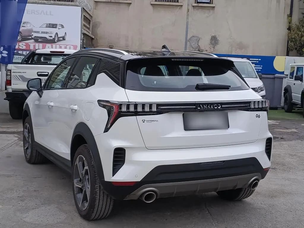 Lynk&Co 06 1.5 Halo año 2027