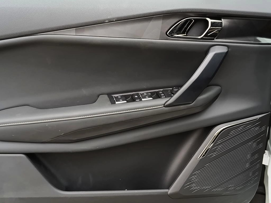 Lynk&Co 06 1.5 Halo año 2027