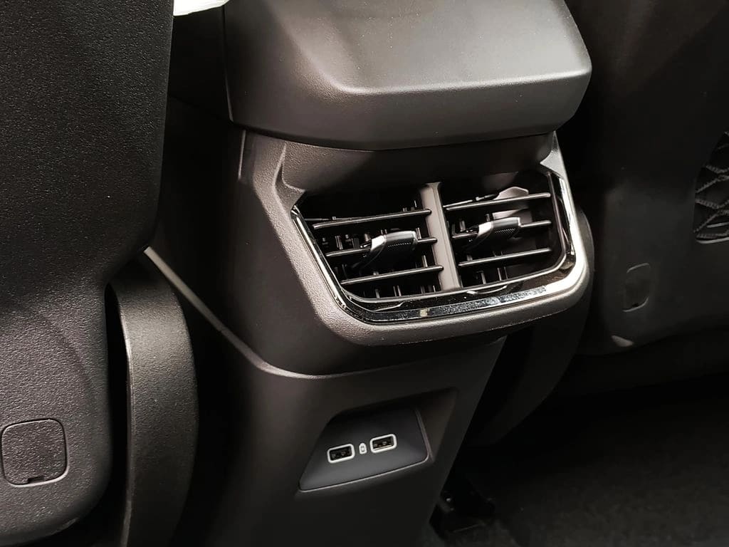 Lynk&Co 06 1.5 Halo año 2027