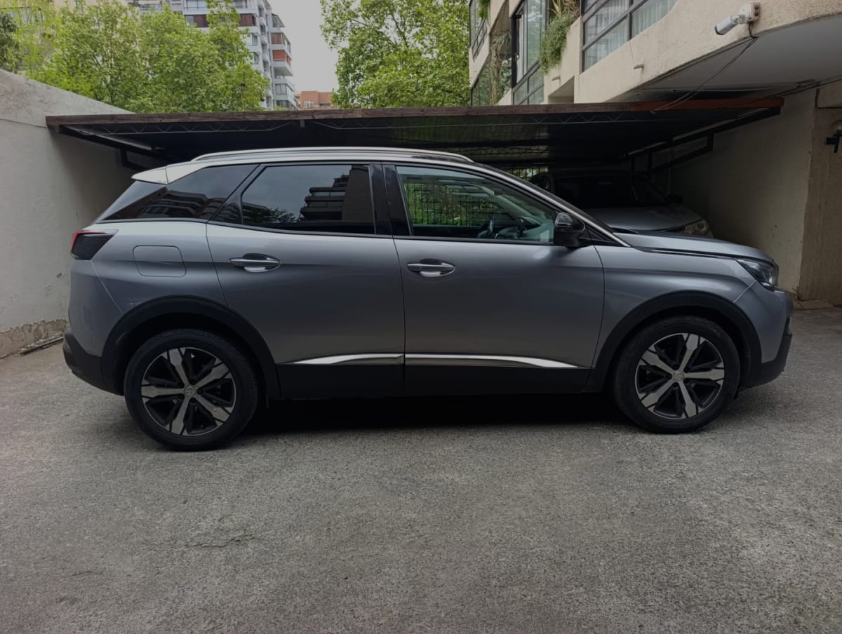 Peugeot 3008 Allure año 2020