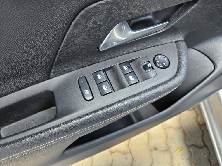 Opel Mokka Mokka 1.2t Aut Edition Plus año 2022