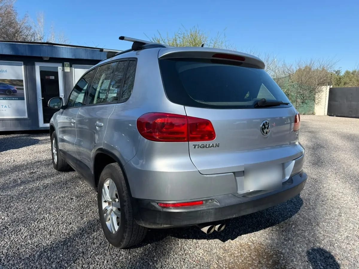 VOLKSWAGEN TIGUAN  año 2014