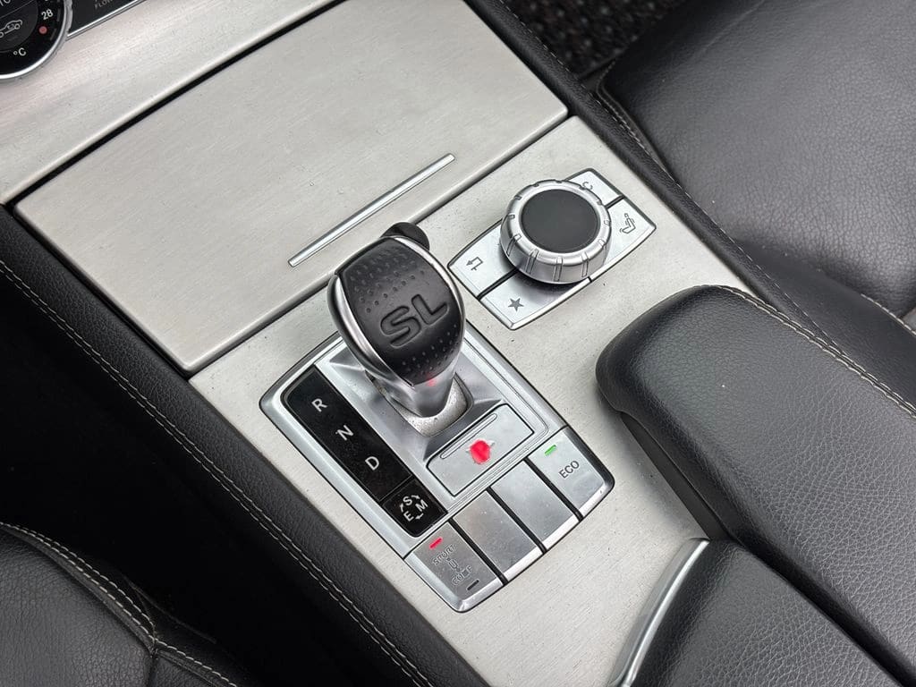 Mercedes-Benz Sl 350 Amg año 2015