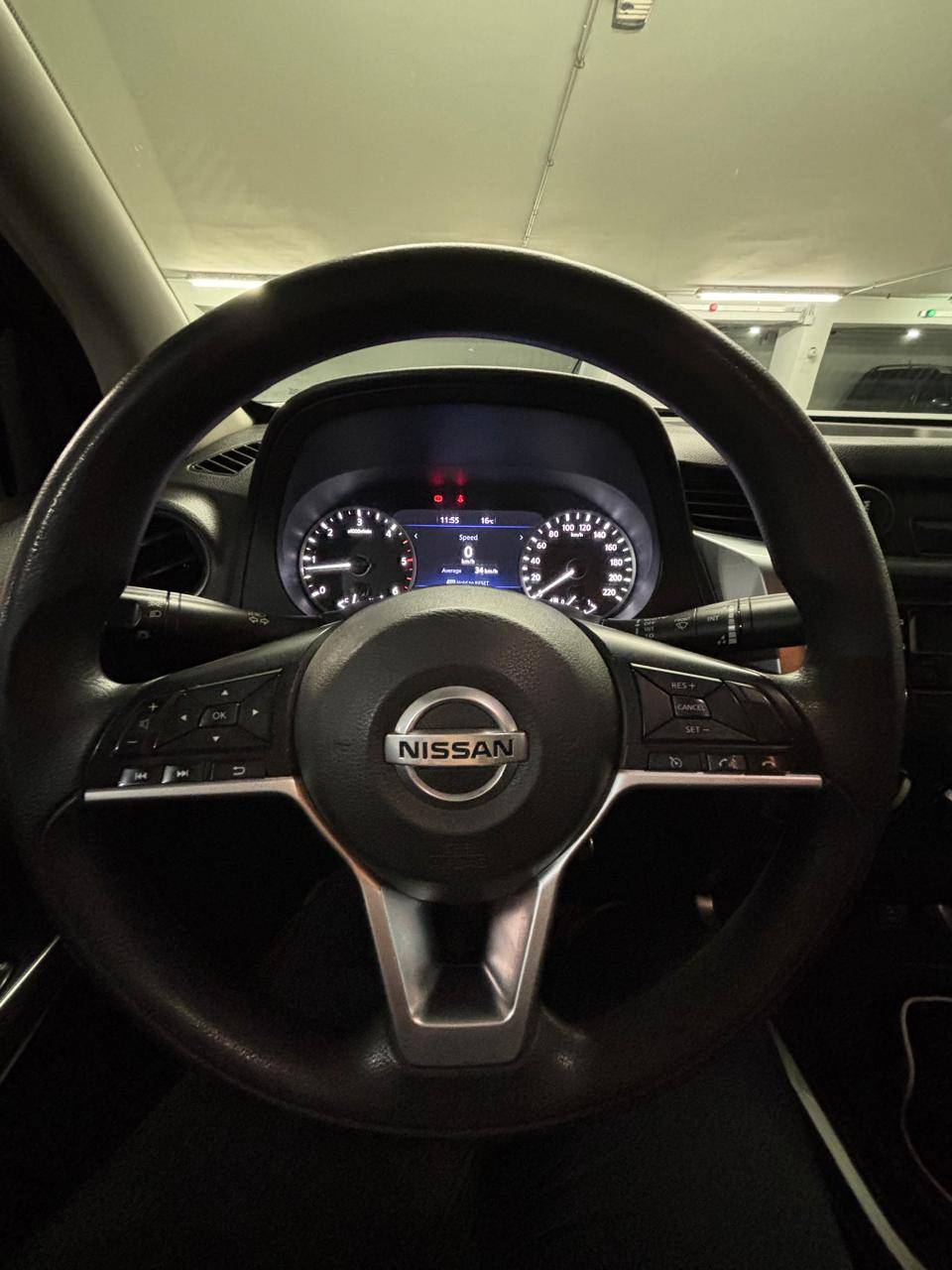 NISSAN NAVARA 2.3 Dc Xe Mt 4x2 Diesel año 2022
