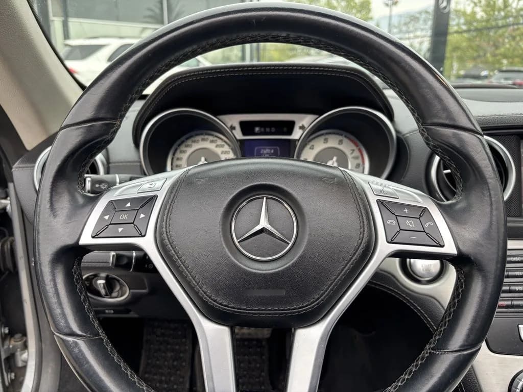 Mercedes-Benz Sl 350 Amg año 2015
