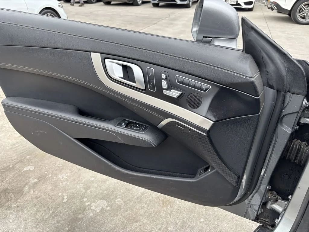 Mercedes-Benz Sl 350 Amg año 2015