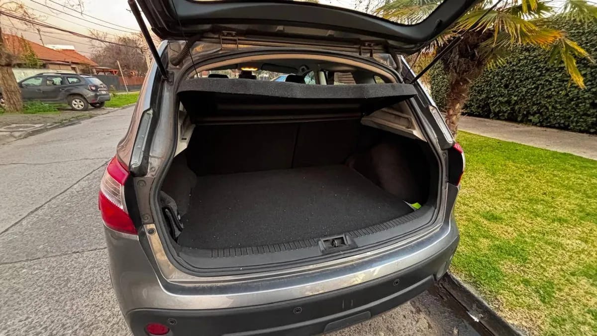 NISSAN QASHQAI 1.6 Mt 4x2 año 2013