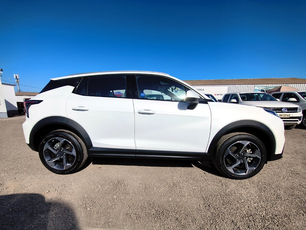 Lynk&Co 06 1.5 Gasolina 4x2 T/a Pro año 2027