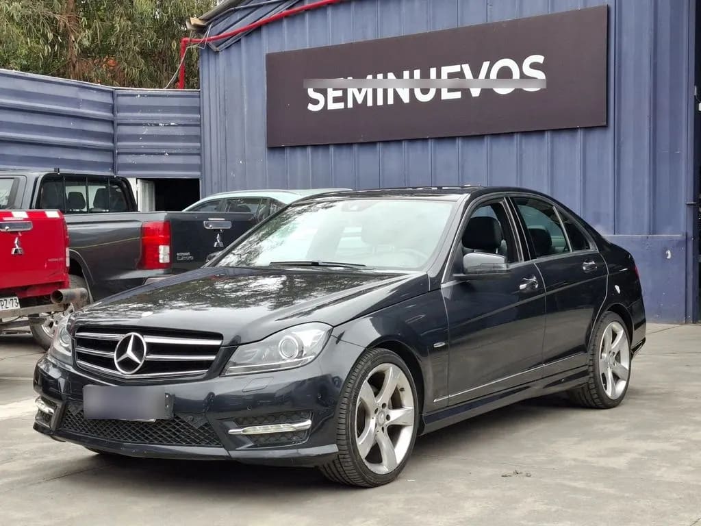 Mercedes-Benz C 250 1.8 4x2 At 4p año 2015