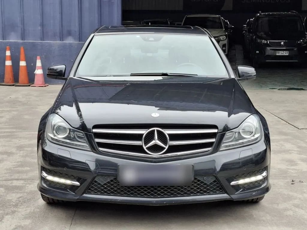 Mercedes-Benz C 250 1.8 4x2 At 4p año 2015