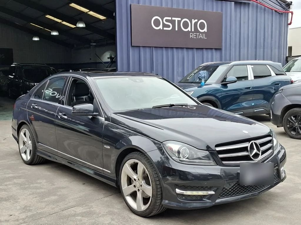 Mercedes-Benz C 250 1.8 4x2 At 4p año 2015