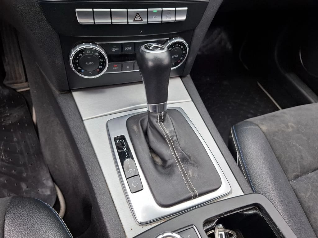 Mercedes-Benz C 250 1.8 4x2 At 4p año 2015