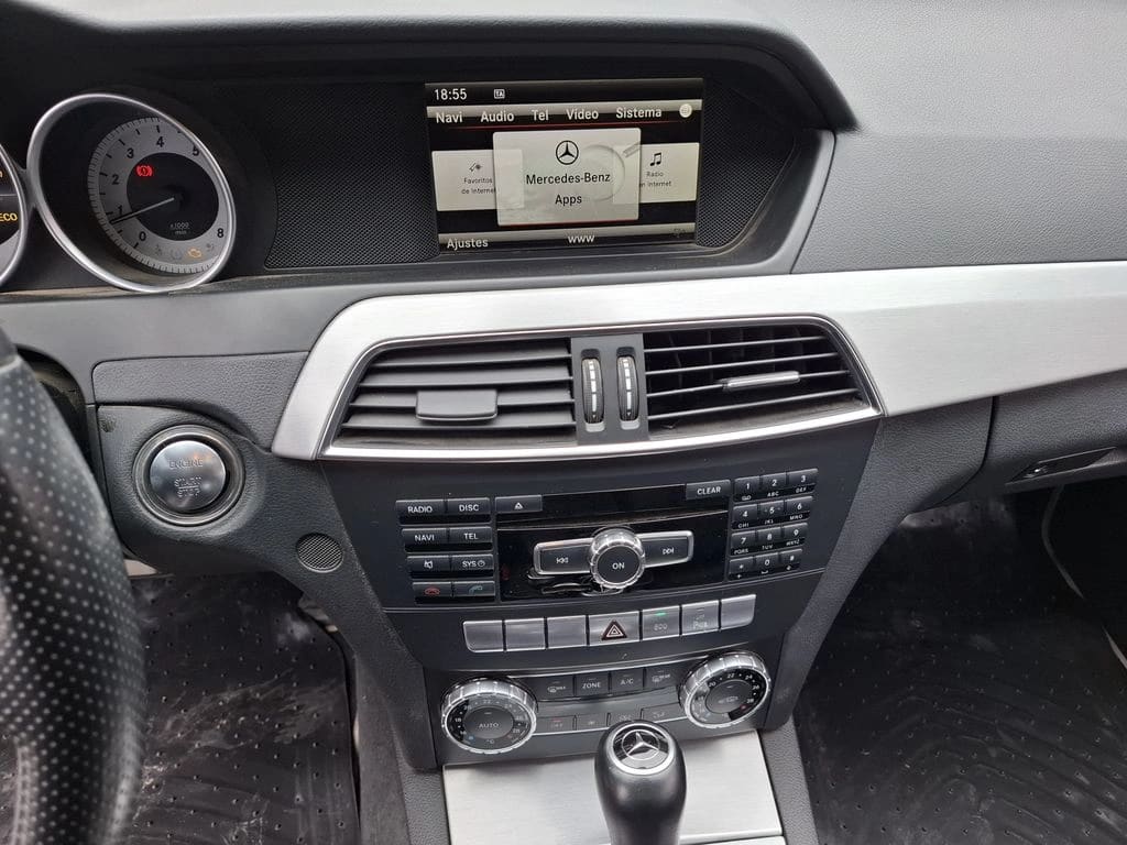 Mercedes-Benz C 250 1.8 4x2 At 4p año 2015