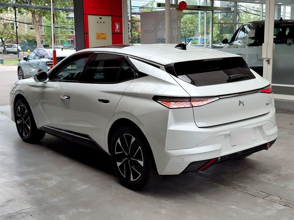 DS Automobiles 4 Aaa año 2026