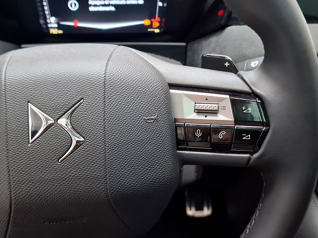 DS Automobiles 4 Aaa año 2026