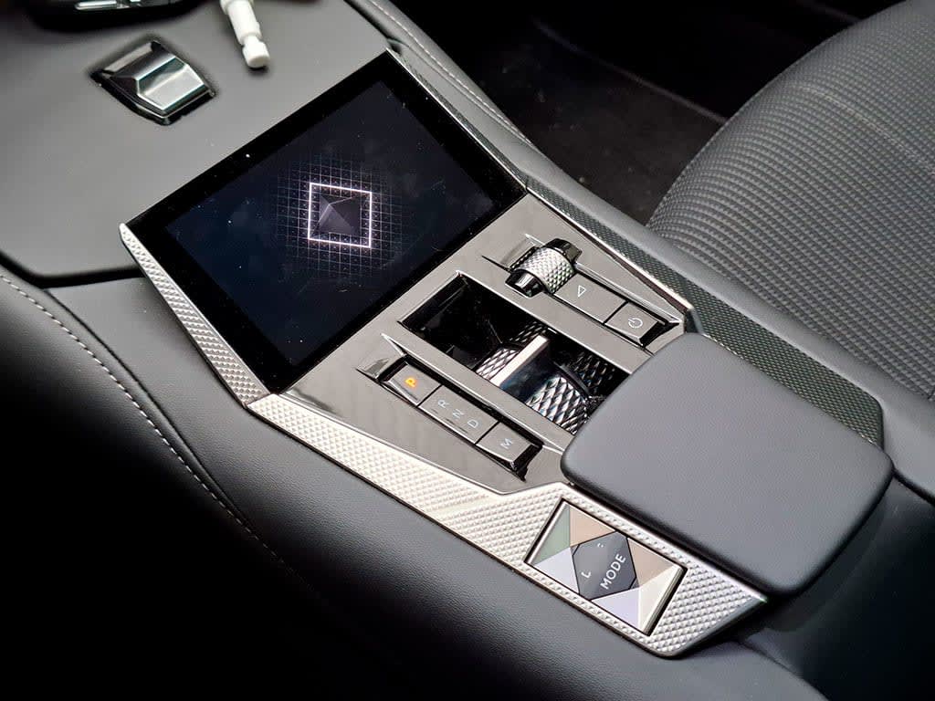 DS Automobiles 4 Aaa año 2026