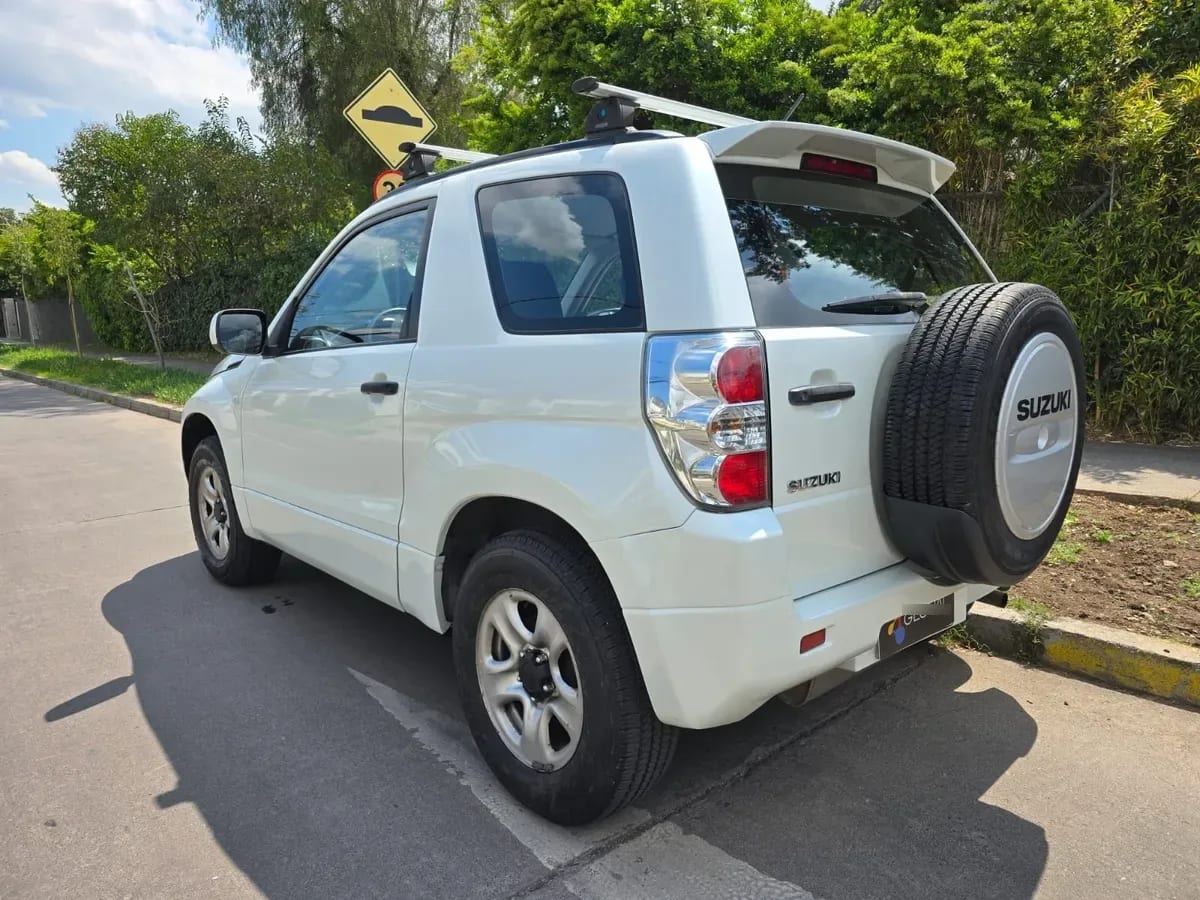 SUZUKI GRAND VITARA  año 2014
