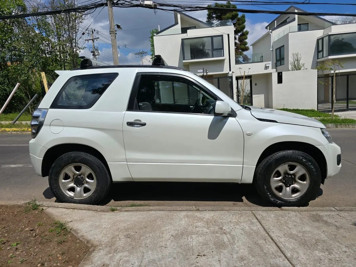 SUZUKI GRAND VITARA  año 2014
