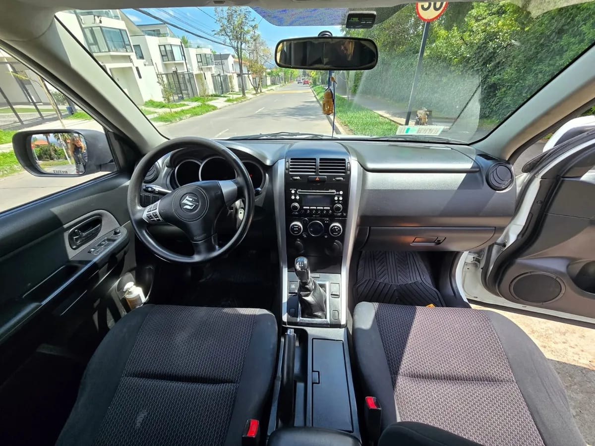 SUZUKI GRAND VITARA  año 2014