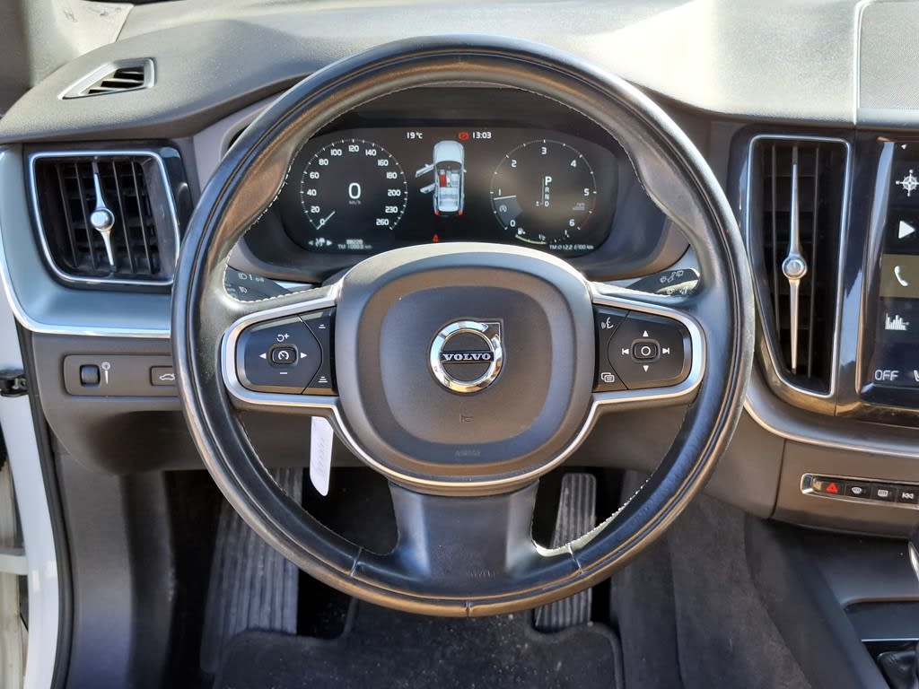 Volvo Xc60 2.0 D4 Diesel Kinetic 4x4 At 5p año 2018