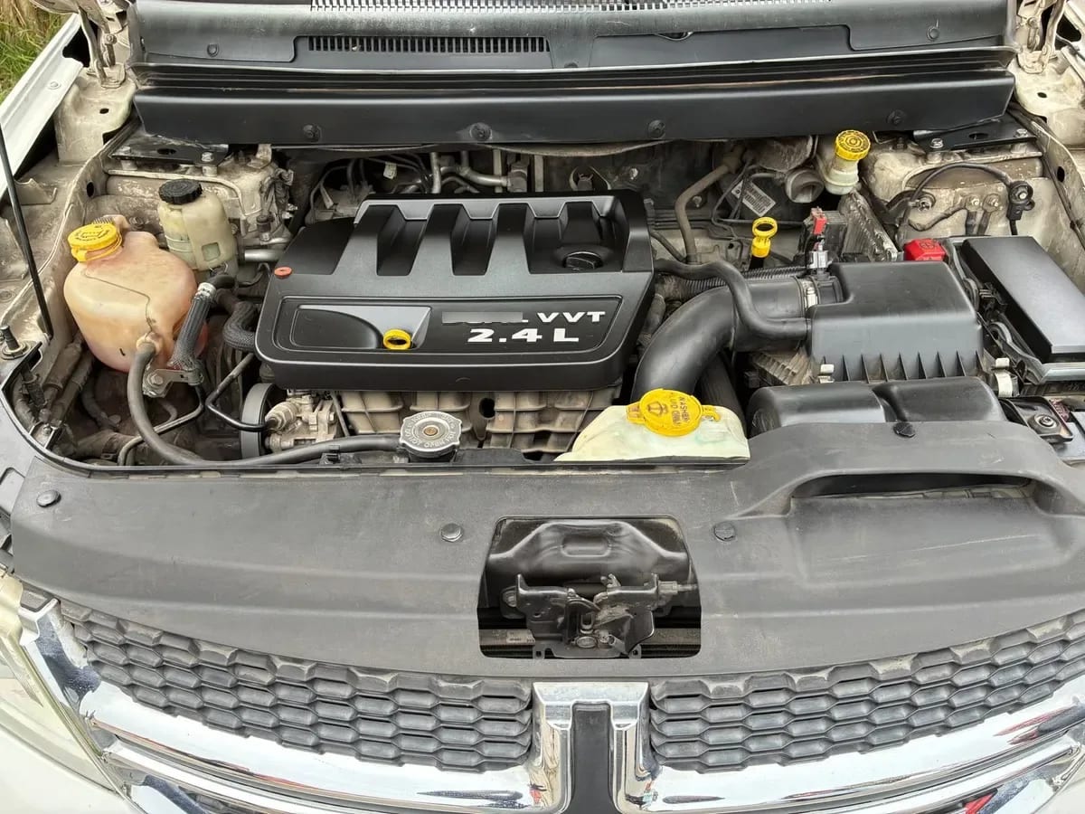 DODGE JOURNEY 2.4 Se At año 2017