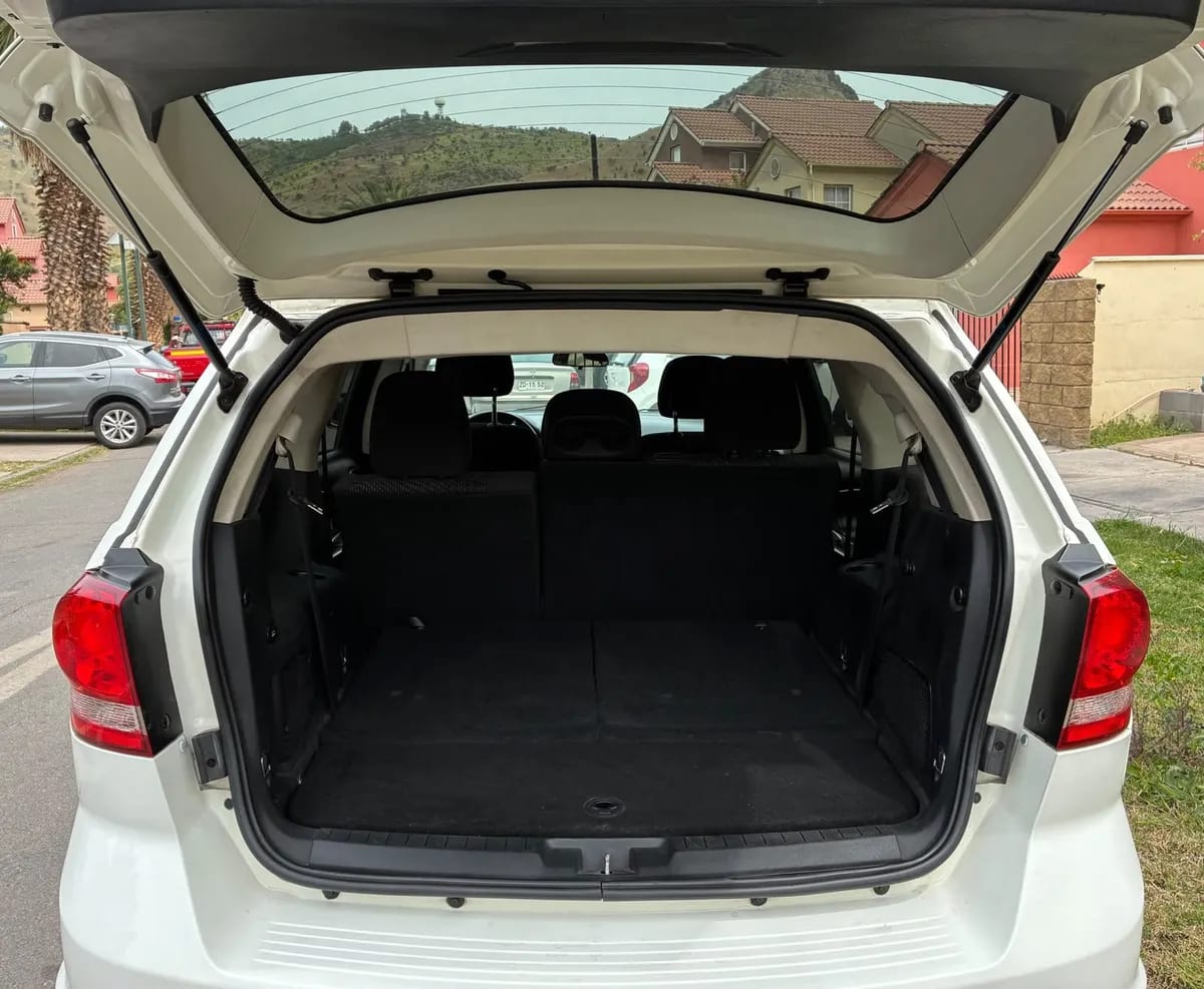 DODGE JOURNEY 2.4 Se At año 2017