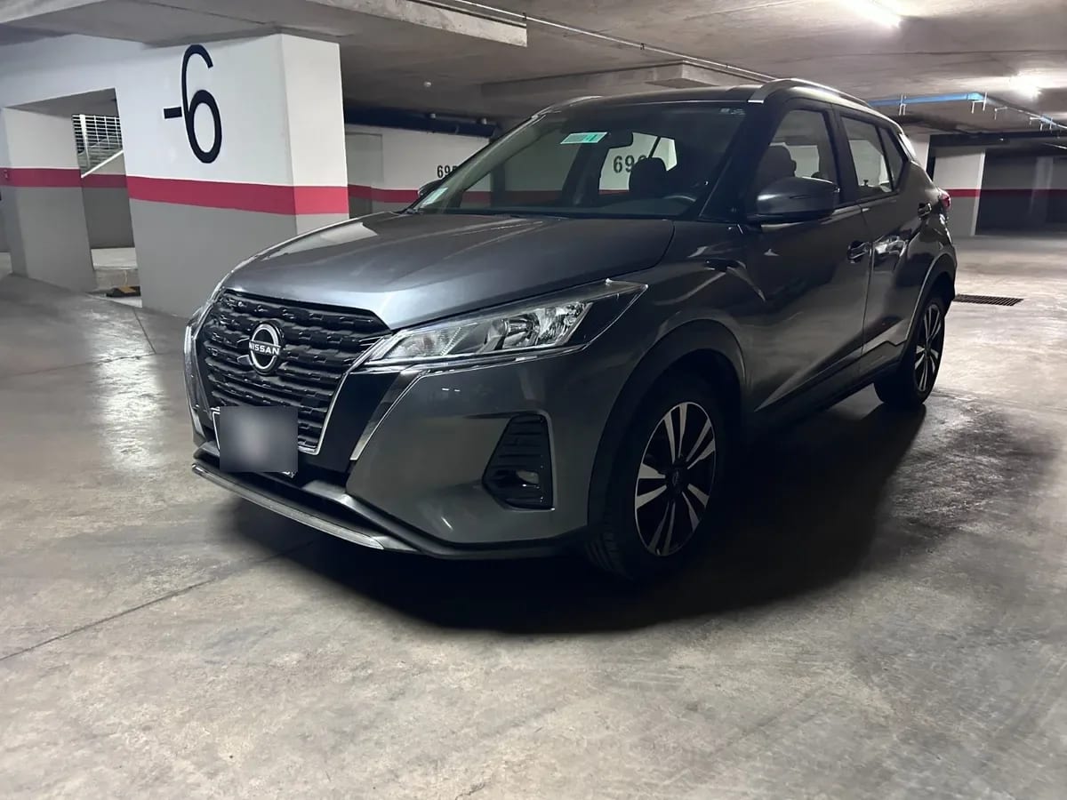 NISSAN KICKS  año 2024