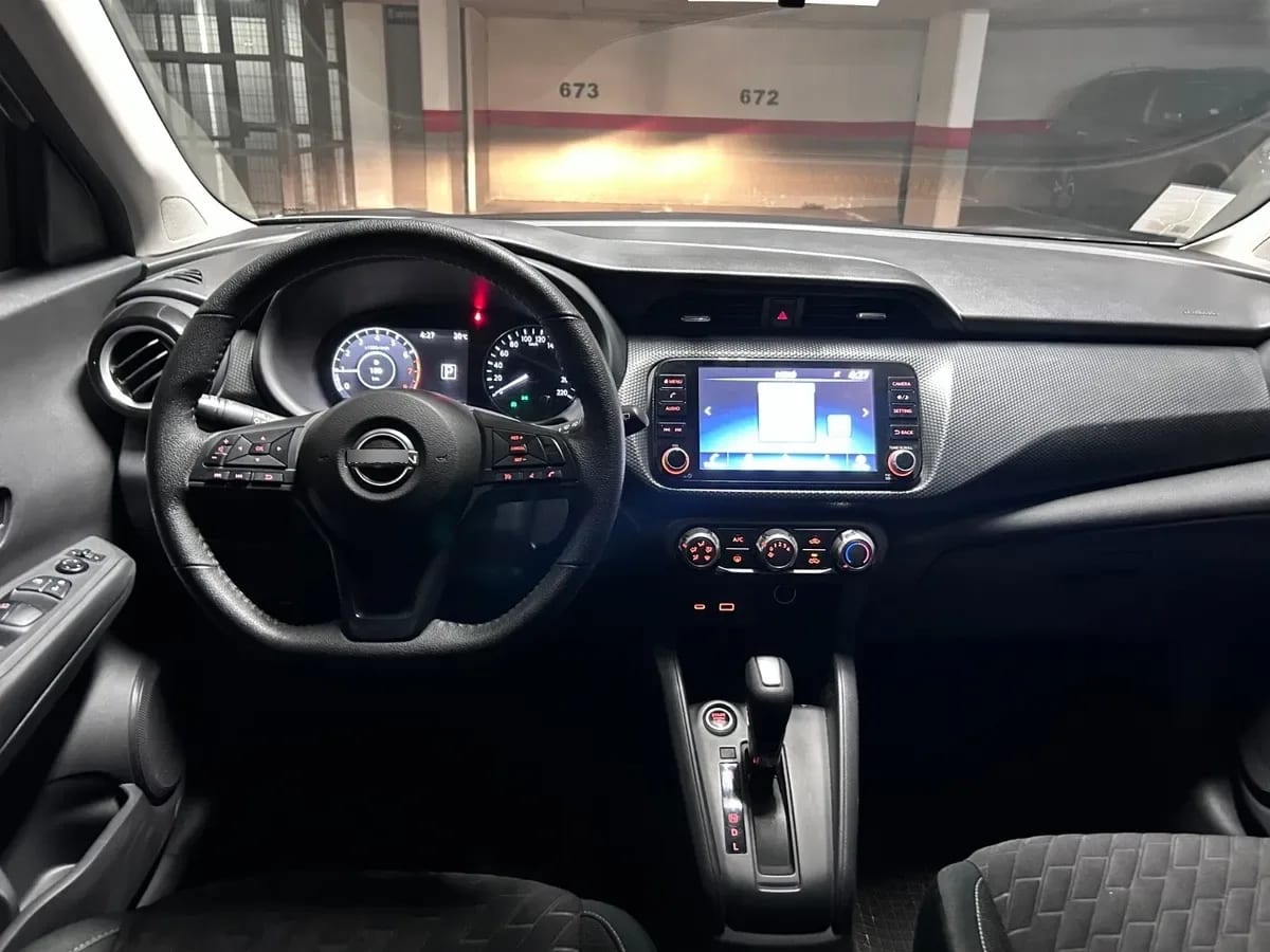 NISSAN KICKS  año 2024
