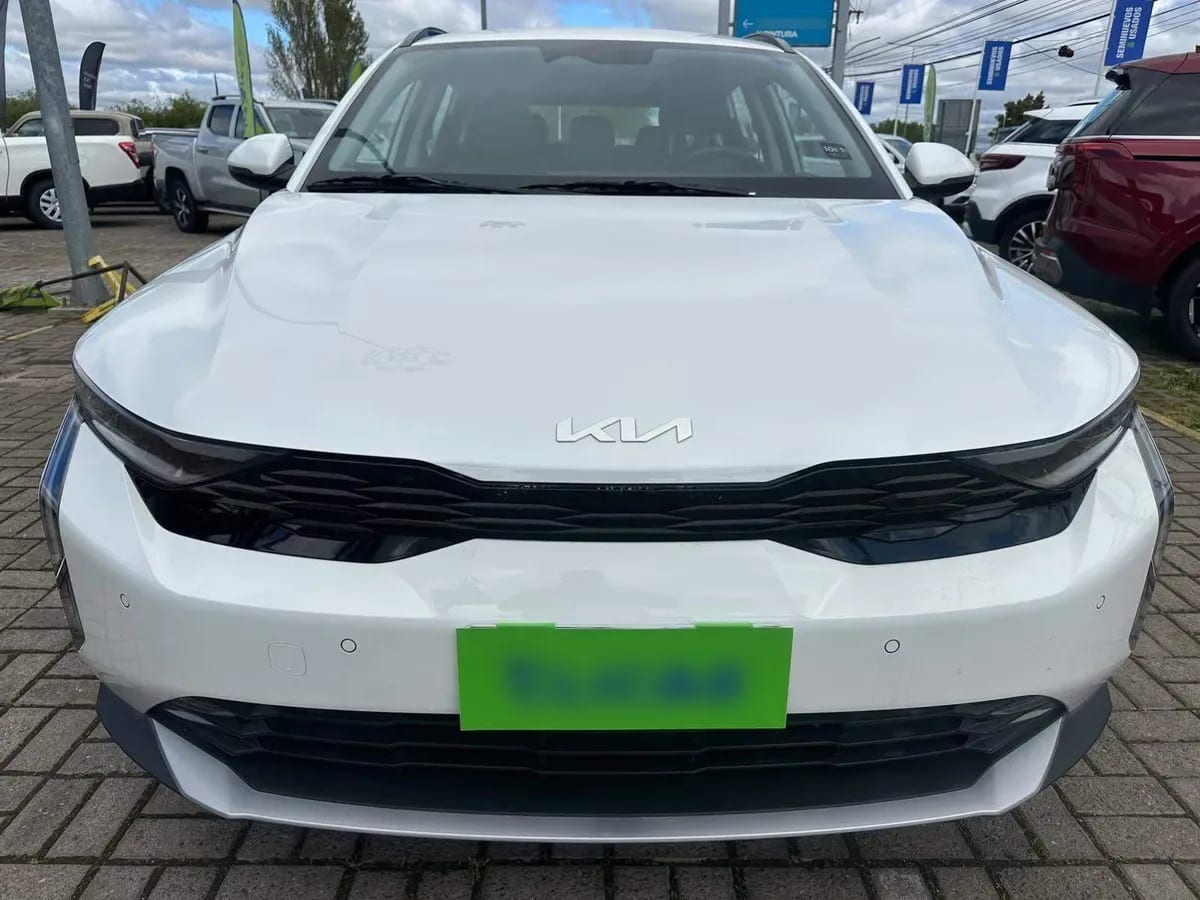 Kia K3 Cross 1.6 Ex Full 4x2 Mt 5p año 2026