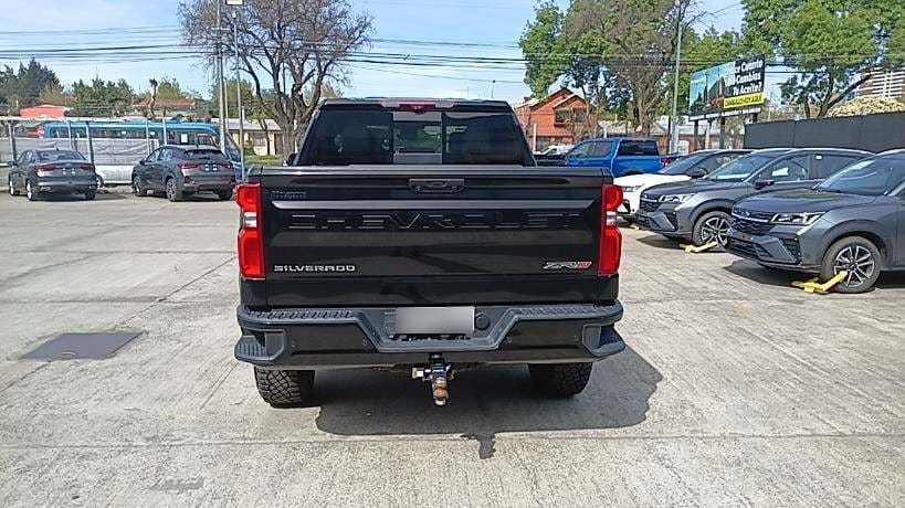 Chevrolet Silverado 6.2 Zr2 4x4 At 4p año 2024