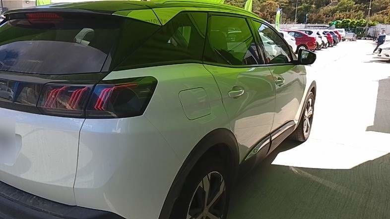 Peugeot 3008 1.5 Allure Pack Bluehdi 4x2 130 Eat8 5p año 2022