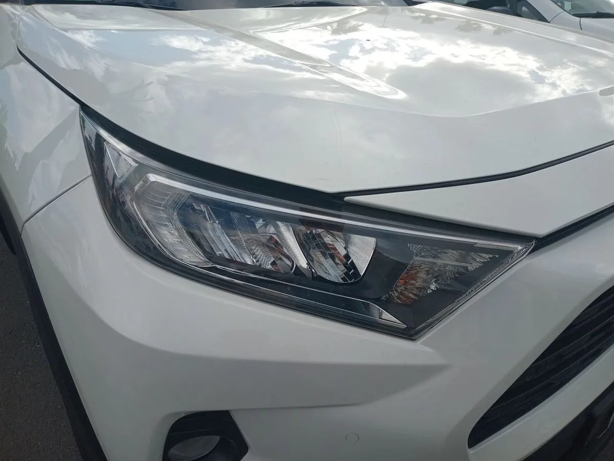 Toyota Rav 4 2.0 Xle 4x2 Cvt At 5p año 2020