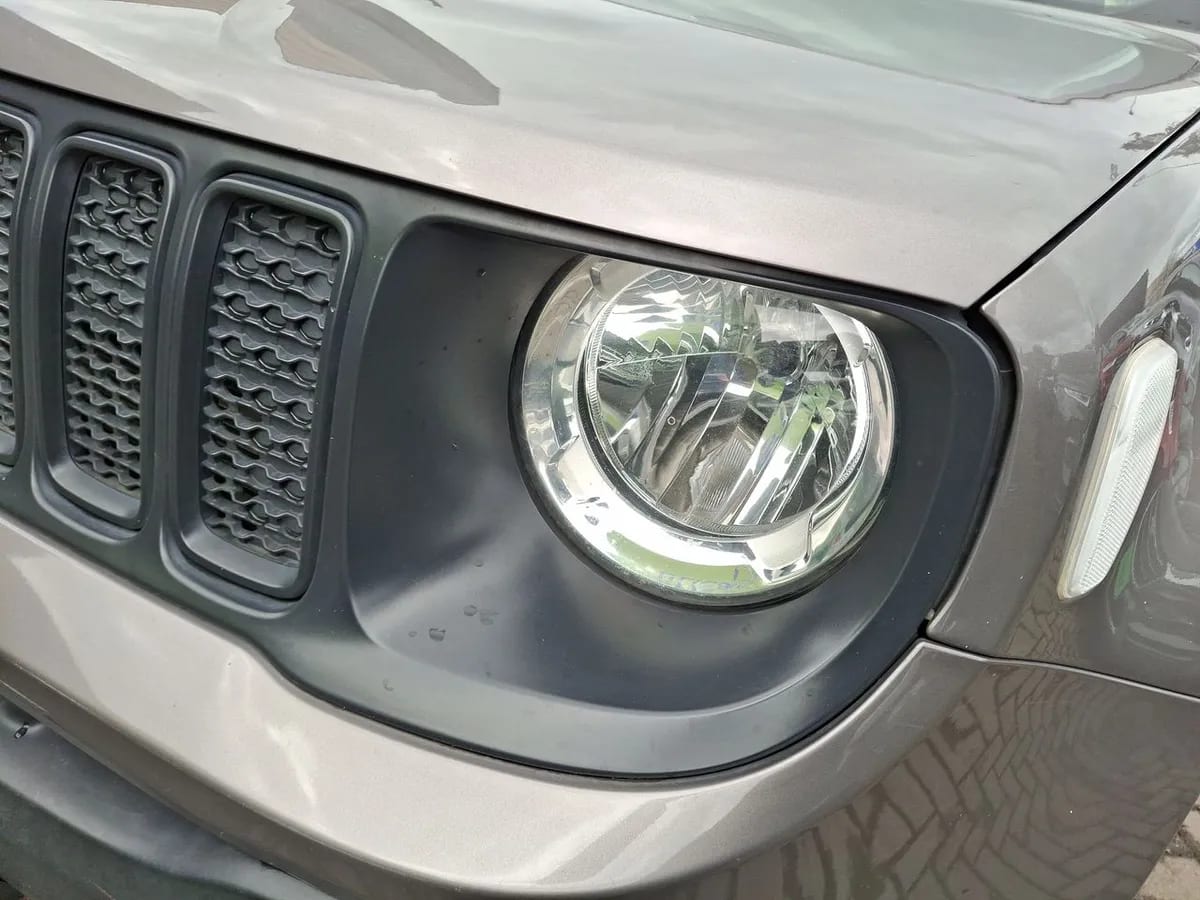 Jeep Renegade 1.8 Sport Lx 4x2 Radio 5 Mt 5p año 2019