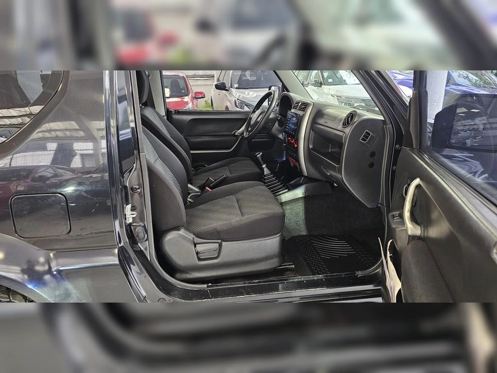 Suzuki Ss Jimny Jlx 1.3 año 2017