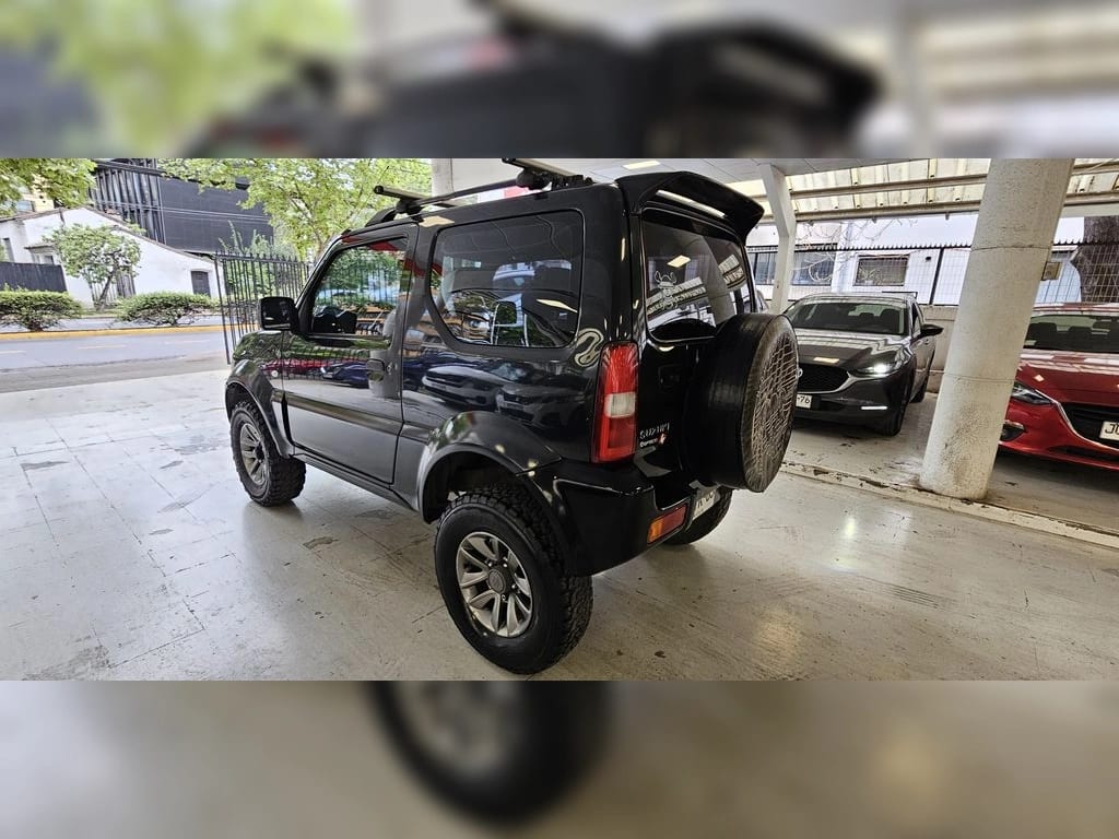 Suzuki Ss Jimny Jlx 1.3 año 2017