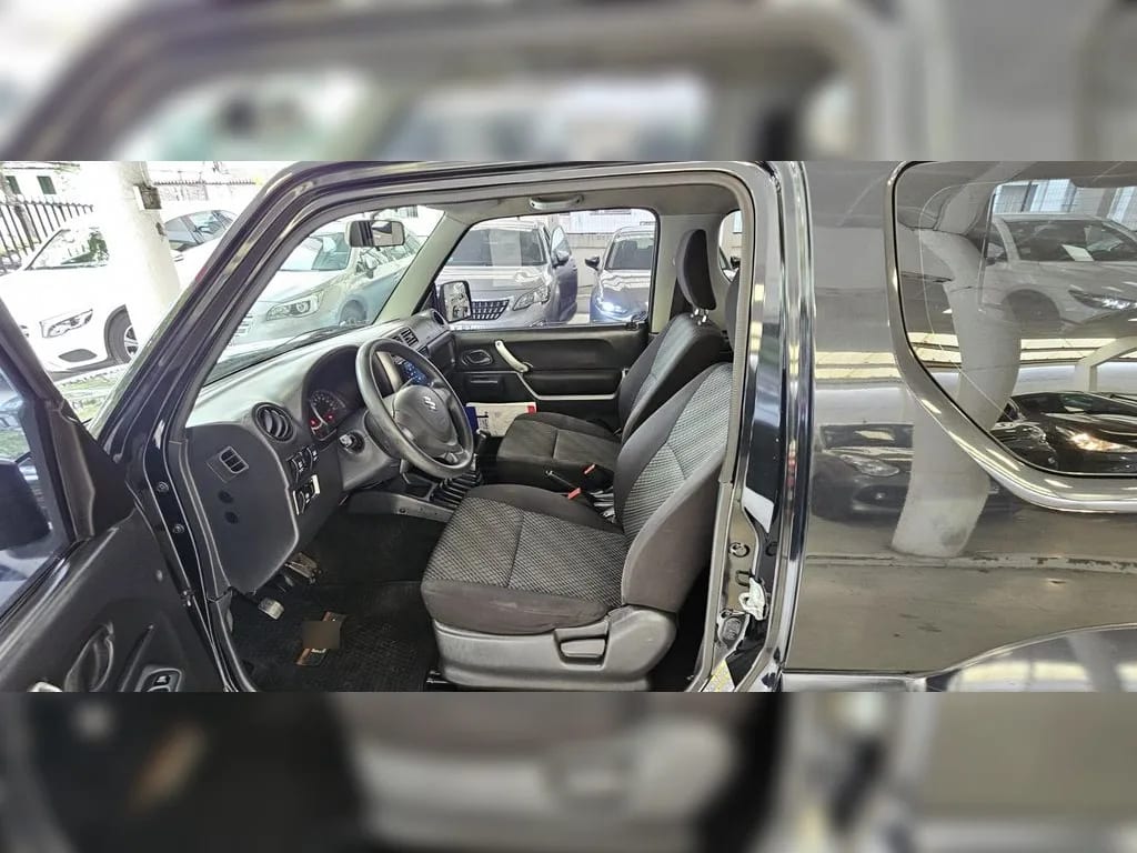 Suzuki Ss Jimny Jlx 1.3 año 2017