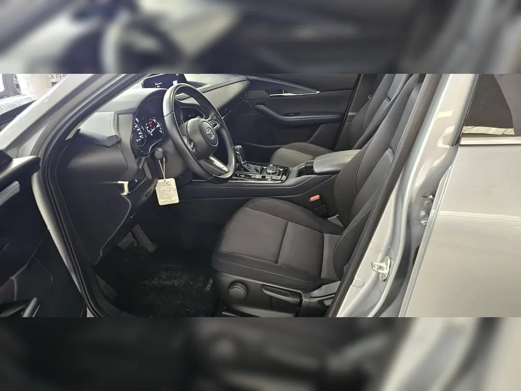 Mazda 121 Cx-30 2.0 V 7g At año 2024
