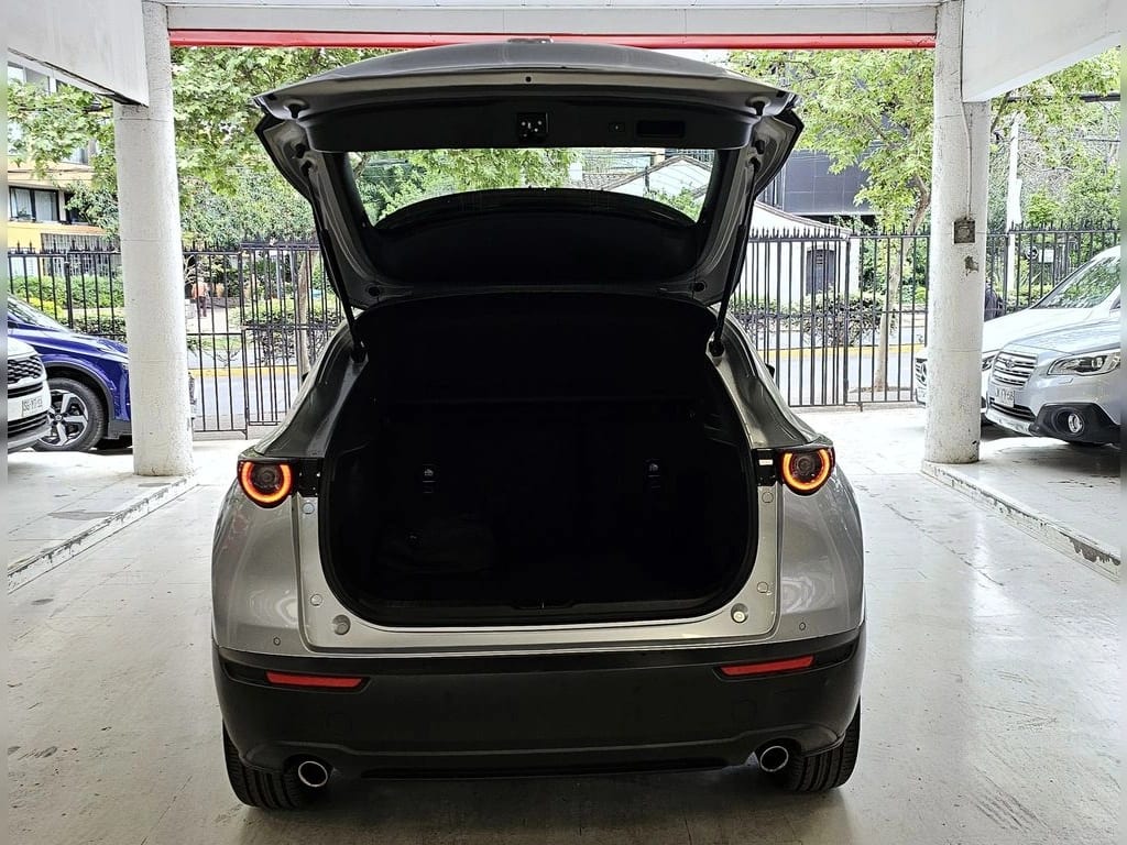 Mazda 121 Cx-30 2.0 V 7g At año 2024