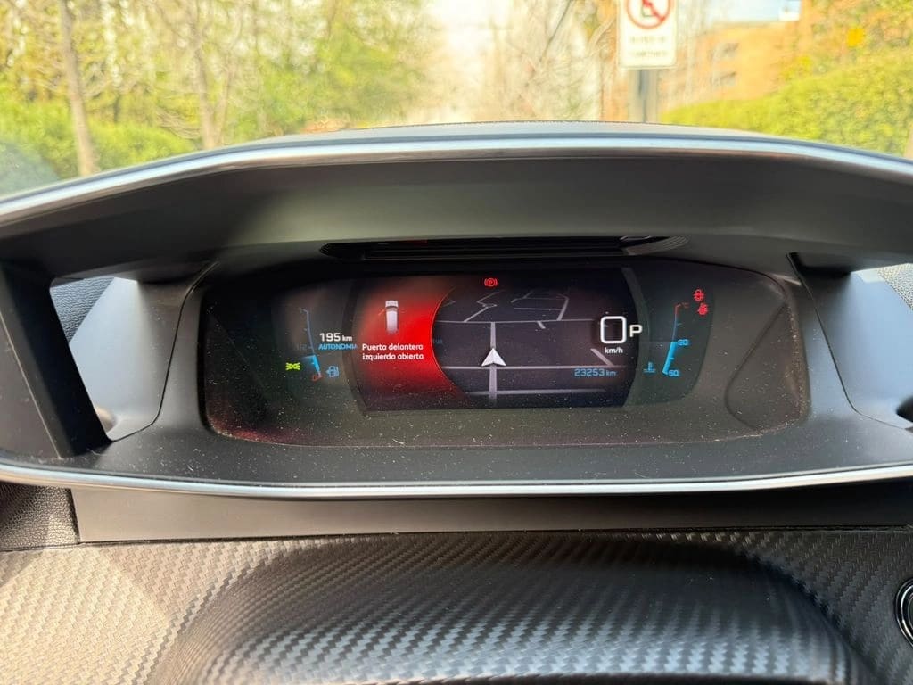 Peugeot 2008 130 Eat8 1.2 Aut año 2022