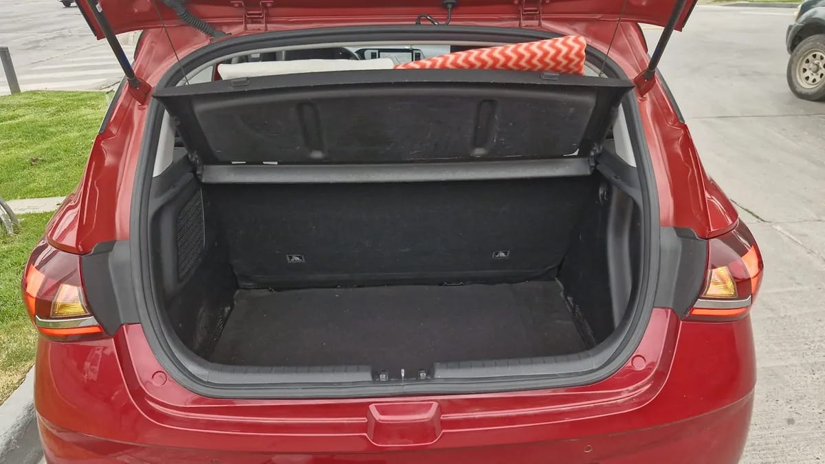 HYUNDAI I-20 1.0 Bi3 P At año 2023