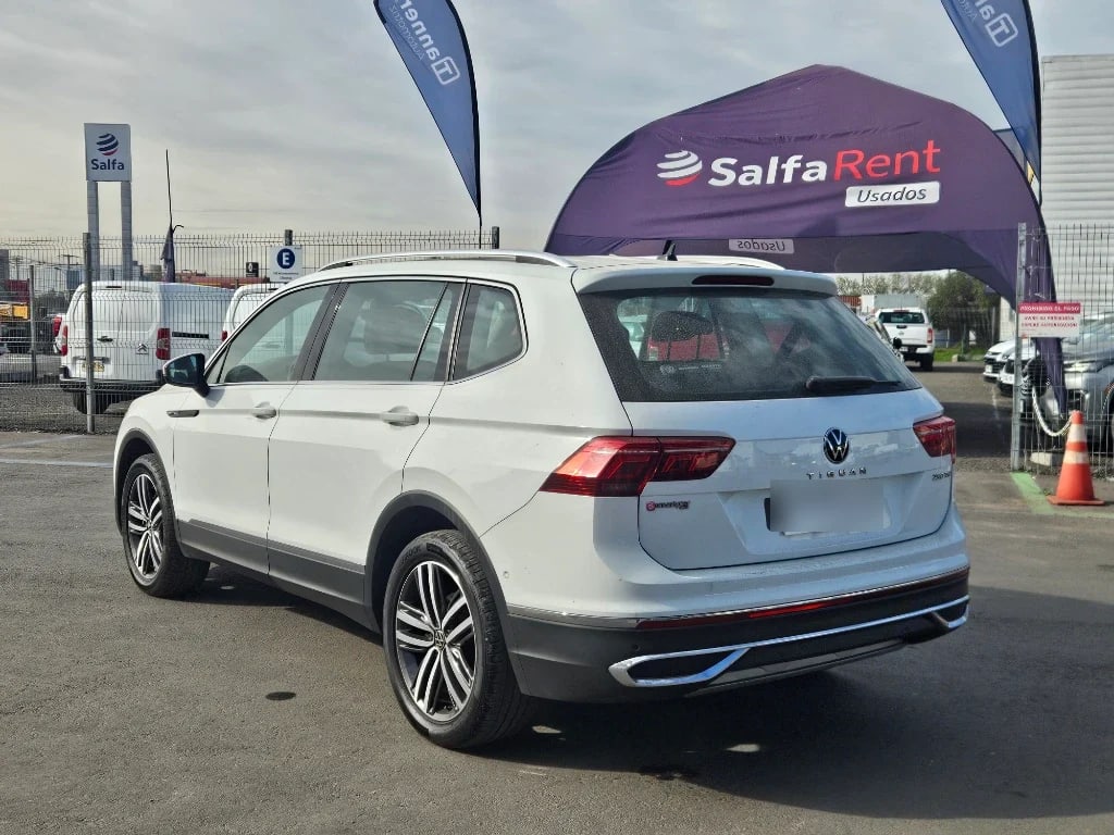 Volkswagen Tiguan Tsi Highline At 150hp año 2023