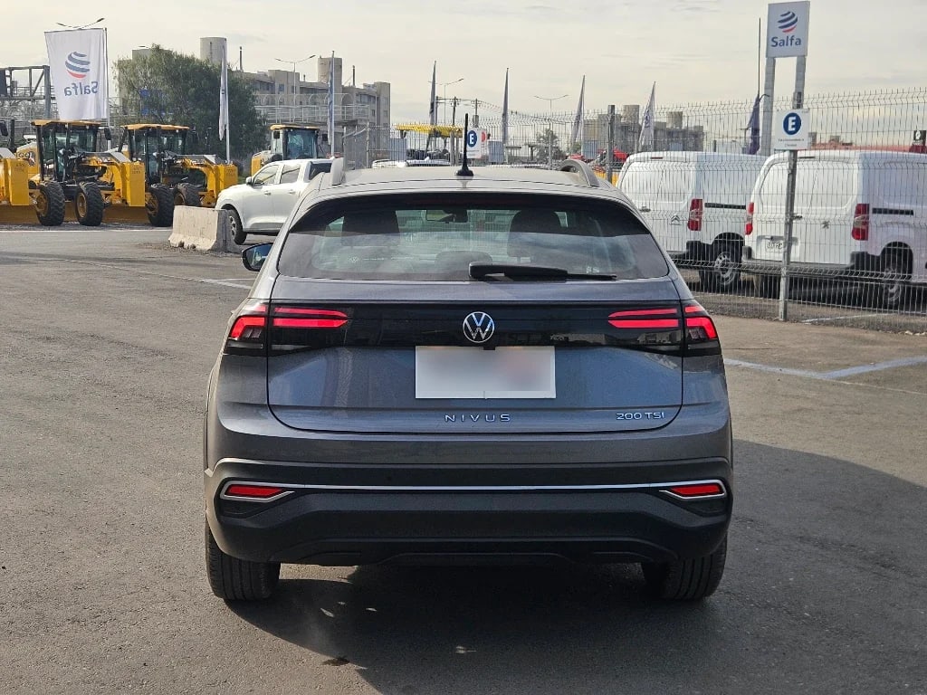 Volkswagen Nivus Tsi At Comfortline año 2023