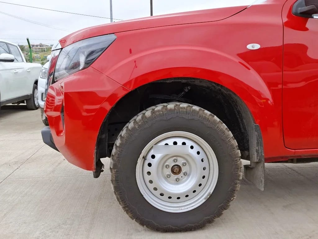 Nissan Navara Navara Dc 4x4 2.3 Tdi Se año 2023