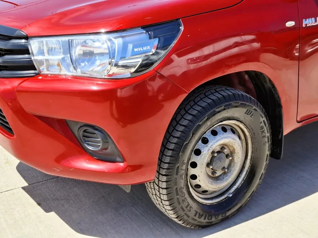 Toyota Hilux Hilux Dc 4x4 2.4 D Dx Mt año 2024