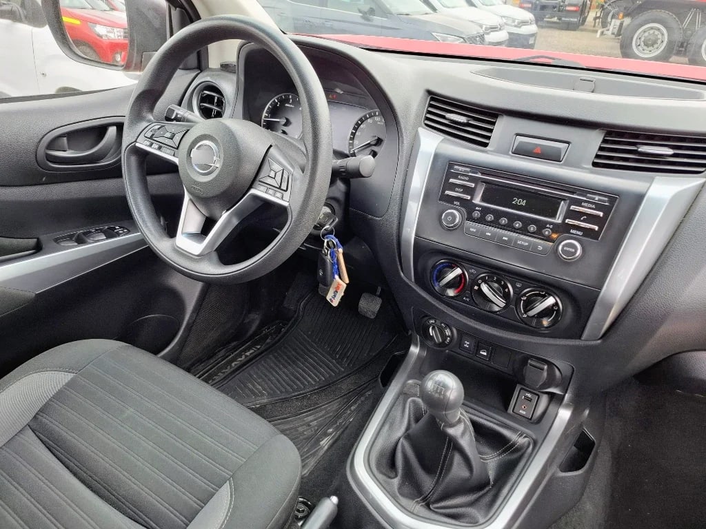 Nissan Navara Navara Dc 4x4 2.3 Tdi Se año 2023