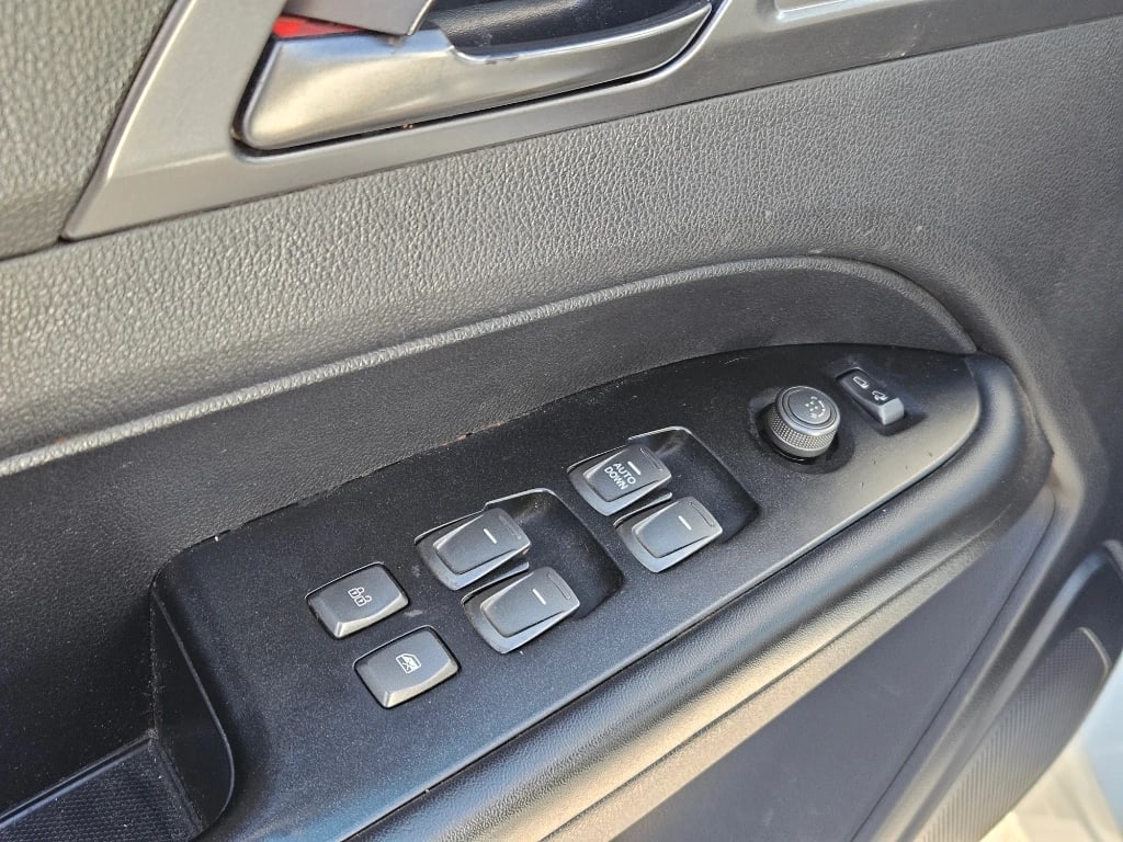 Ssangyong Grand Musso 2.2 4x2 Mt Full-Ql610 año 2023