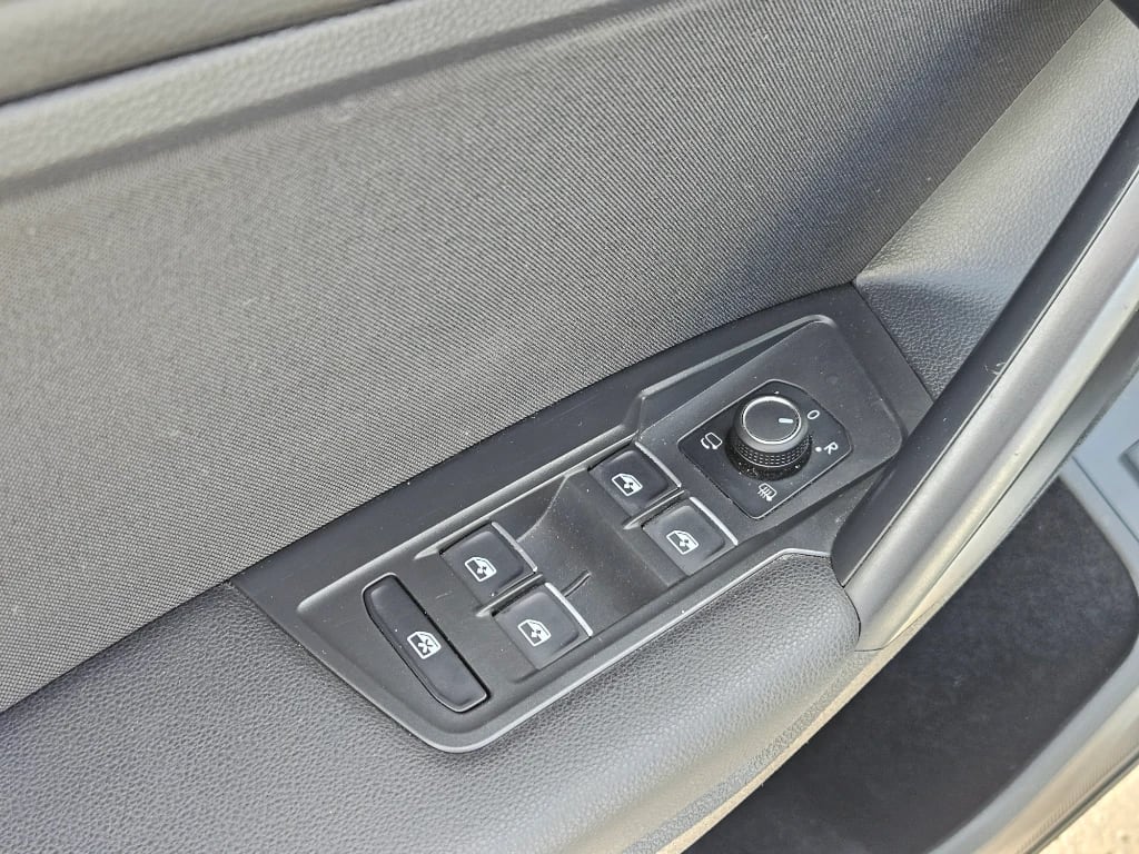 Volkswagen Tiguan Tsi Highline At 150hp año 2023