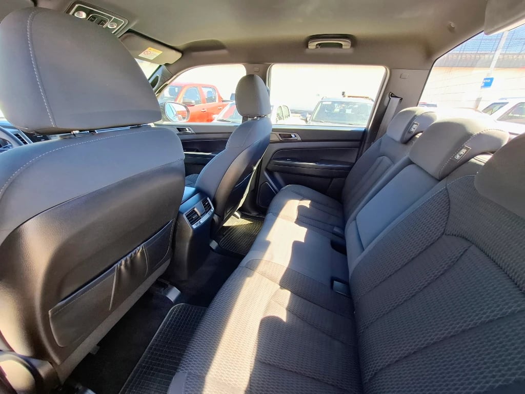 Ssangyong Grand Musso Grand Musso 2.2 4x2 Mt Full-Ql610 año 2023