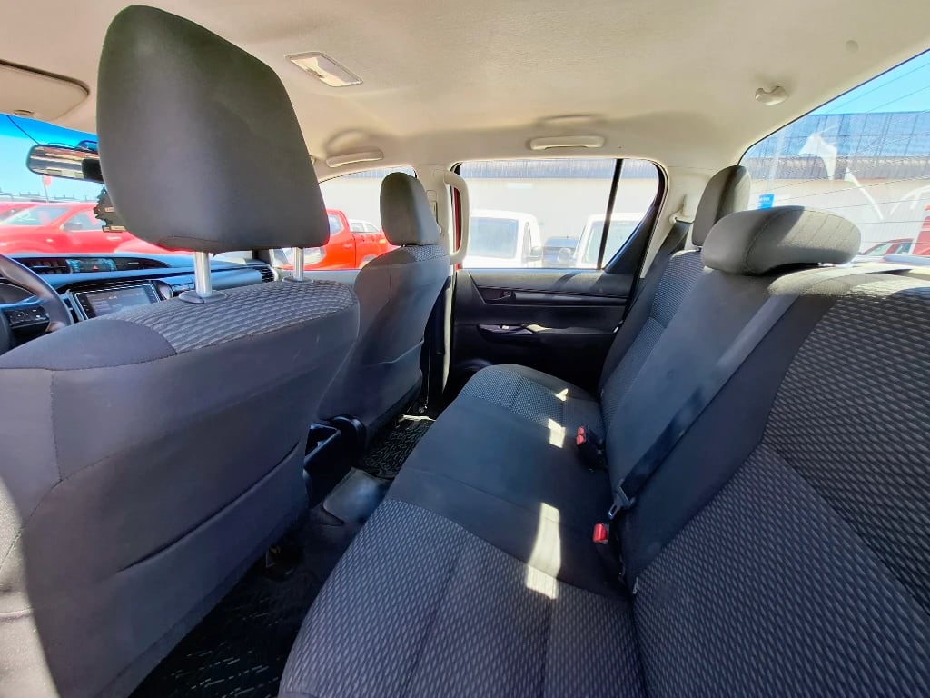 Toyota Hilux Hilux Dc 4x4 2.4 D Dx Mt año 2024